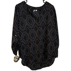 Est. 1946 Blouse Top Roll Tab Sleeves Size L Black Geometric Sheer V Neck